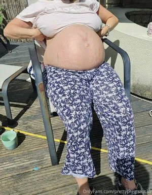 Prettypregnant35 OnlyFans Leaked Free Thumbnail Picture - #KRdm6emAjf