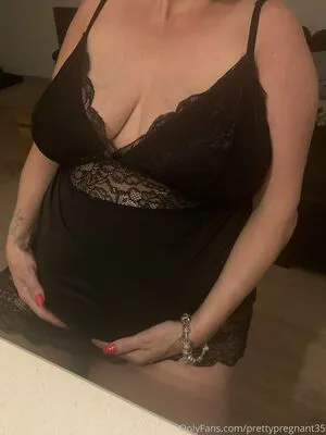 Prettypregnant35 OnlyFans Leaked Free Thumbnail Picture - #KWKBlJxVCD