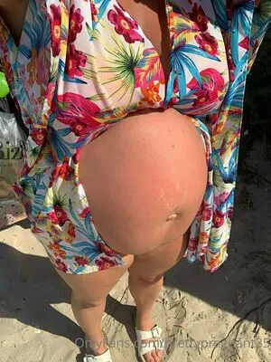 Prettypregnant35 OnlyFans Leaked Free Thumbnail Picture - #X2TcXawReK