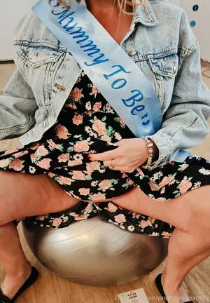Prettypregnant35 OnlyFans Leaked Free Thumbnail Picture - #coGAACVWvi