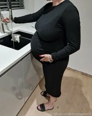 Prettypregnant35 OnlyFans Leaked Free Thumbnail Picture - #l29iiTO4Bt