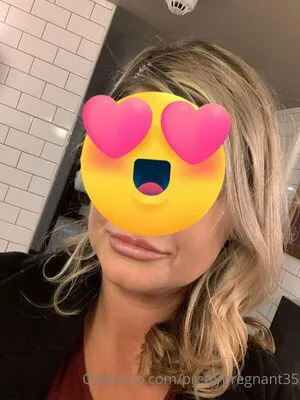 Prettypregnant35 OnlyFans Leaked Free Thumbnail Picture - #nsyydcj1ph
