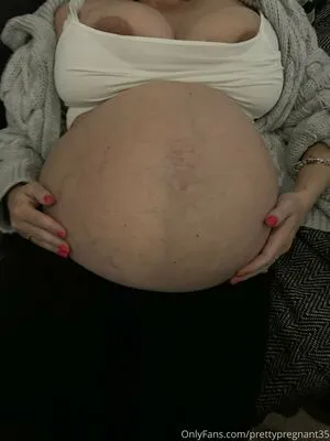 Prettypregnant35 OnlyFans Leaked Free Thumbnail Picture - #sfQnu62juk