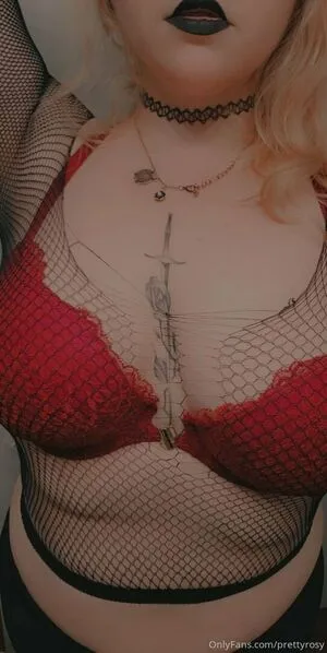 Prettyrosy OnlyFans Leaked Free Thumbnail Picture - #Irr8EE3XX6