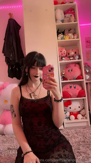 Prettywhenpossessed OnlyFans Leaked Free Thumbnail Picture - #xlPVGqOvYR