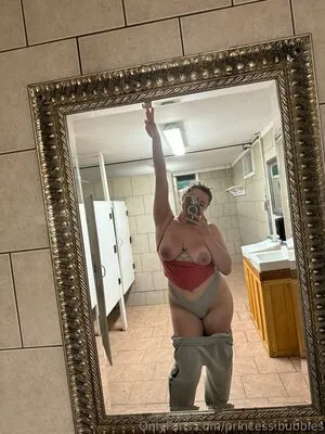 Princess Bubbles OnlyFans Leaked Free Thumbnail Picture - #LndFnatyA4