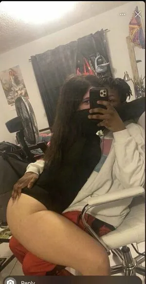 Princess Kamila OnlyFans Leaked Free Thumbnail Picture - #PixMKUMsPj