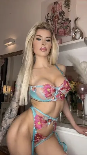 Princess Lonie Alwine OnlyFans Leaked Free Thumbnail Picture - #jy72sm3OH8