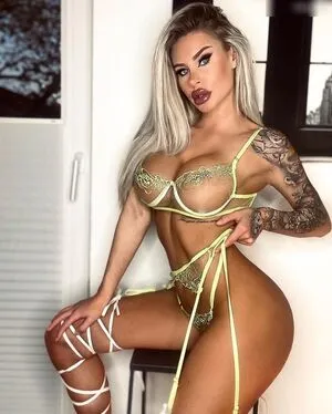 Princess Lonie Alwine OnlyFans Leaked Free Thumbnail Picture - #ueIBPJzkJu