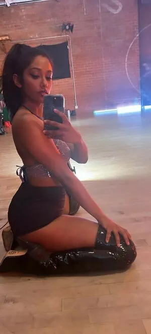 Princess Sitara OnlyFans Leaked Free Thumbnail Picture - #hXnEEYY2NY