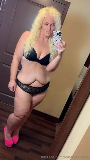 Princessariel32 OnlyFans Leaked Free Thumbnail Picture - #c3KAvkINQj