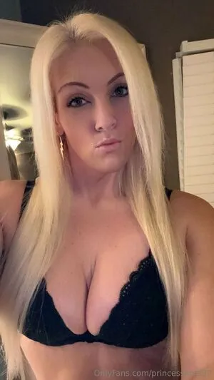 Princessariel32 OnlyFans Leaked Free Thumbnail Picture - #jR6mb9BrNW