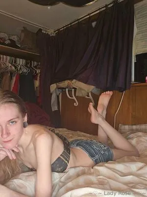 Princesscharity420 OnlyFans Leaked Free Thumbnail Picture - #7jR1d6labi