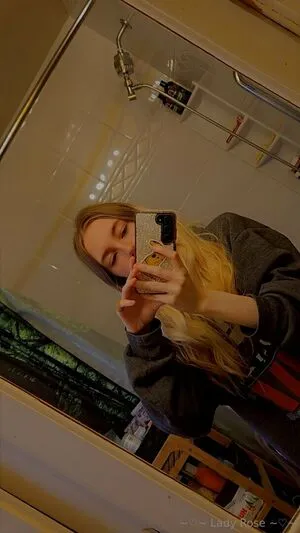 Princesscharity420 OnlyFans Leaked Free Thumbnail Picture - #TeaVLroemZ