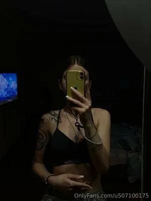 Princesslily2007 OnlyFans Leaked Free Thumbnail Picture - #x5mRltRVVb
