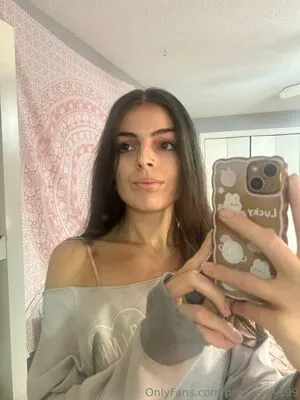 Princesslys99 OnlyFans Leaked Free Thumbnail Picture - #4UWxVVEmhr