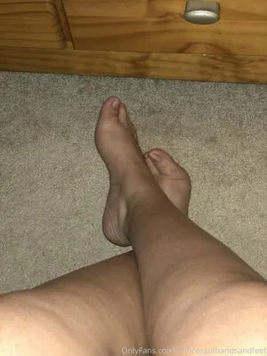 Princessofhandsandfeet OnlyFans Leaked Free Thumbnail Picture - #50EYPfkaZx