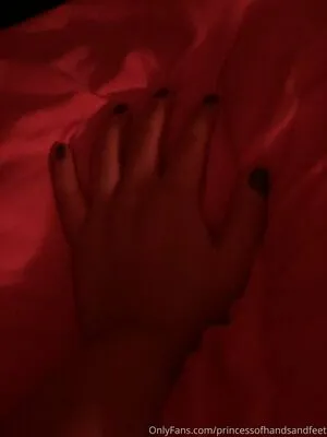 Princessofhandsandfeet OnlyFans Leaked Free Thumbnail Picture - #GXFpdLYVro