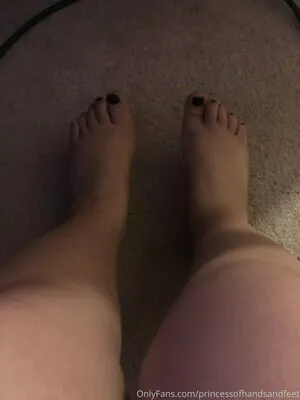 Princessofhandsandfeet OnlyFans Leaked Free Thumbnail Picture - #PIPOQ4aX6G