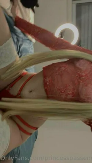 Princesspassengerr OnlyFans Leaked Free Thumbnail Picture - #dwvDoSTwPx