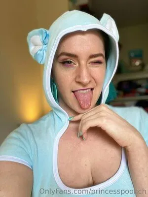 Princesspoonch OnlyFans Leaked Free Thumbnail Picture - #SG8CQk9AQK