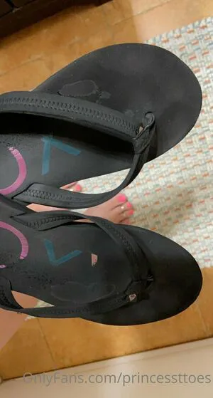 Princessttoes OnlyFans Leaked Free Thumbnail Picture - #TX4Np8UH9M