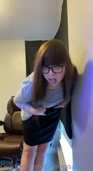 Princesszoeymtf OnlyFans Leaked Free Thumbnail Picture - #nfEXLPB6hh