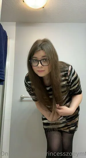 Princesszoeymtf OnlyFans Leaked Free Thumbnail Picture - #rCnfZ4UWy8