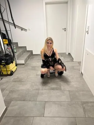 Prinzessin Irina Killerbraut OnlyFans Leaked Free Thumbnail Picture - #7cFLKGbIT5