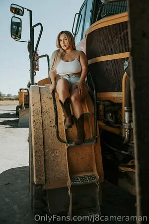 Privexpresents OnlyFans Leaked Free Thumbnail Picture - #m0Oe7jH9Ng