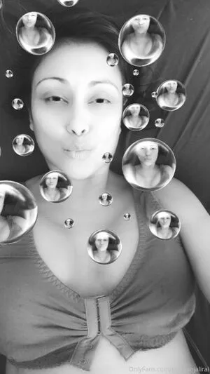 Priya Anjali Rai OnlyFans Leaked Free Thumbnail Picture - #YeswgMZBGO