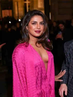 Priyanka Chopra OnlyFans Leaked Free Thumbnail Picture - #EAe64PVCAR