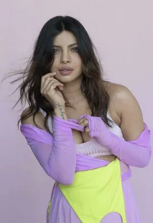 Priyanka Chopra OnlyFans Leaked Free Thumbnail Picture - #NmIPxCYNIB