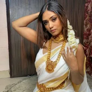 Priyasingh Official OnlyFans Leaked Free Thumbnail Picture - #3blnX4RIns