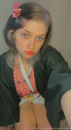 Procrastination Central OnlyFans Leaked Free Thumbnail Picture - #ZLb053aTHL