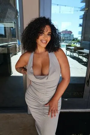 Professor Honeyloaf OnlyFans Leaked Free Thumbnail Picture - #1P18UXS2zT