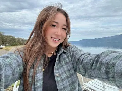 Properpeach OnlyFans Leaked Free Thumbnail Picture - #a953IHKFFU