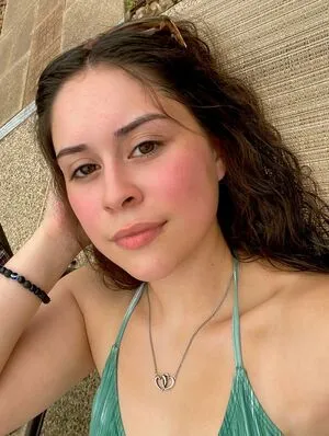 Prrettypeachy OnlyFans Leaked Free Thumbnail Picture - #C4LgRKiRAL
