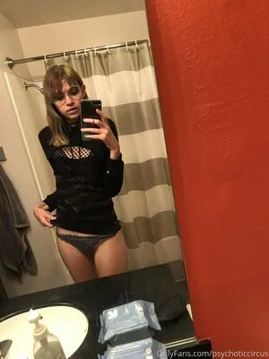 Psychoticcircus OnlyFans Leaked Free Thumbnail Picture - #Zv5RV6eTG4