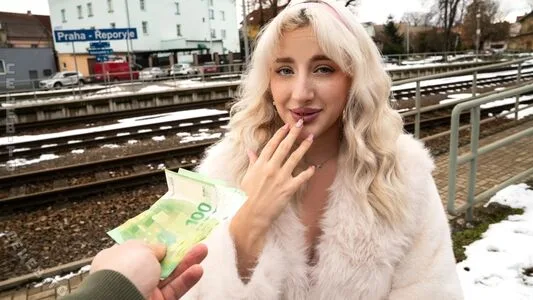 Public Agent OnlyFans Leaked Free Thumbnail Picture - #xYEE7nRoiC