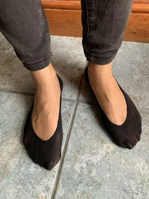 Pujaprettyfeet OnlyFans Leaked Free Thumbnail Picture - #3OGsgLNFif