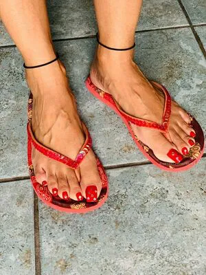 Pujaprettyfeet OnlyFans Leaked Free Thumbnail Picture - #6ZTTxfxzNa