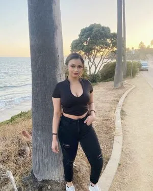Punjabi Mami OnlyFans Leaked Free Thumbnail Picture - #kujEL1QFlv