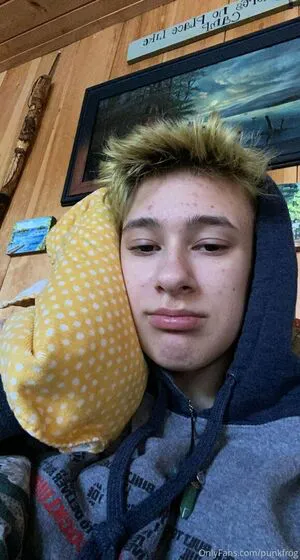 Punkfrog OnlyFans Leaked Free Thumbnail Picture - #pBD2IoMytD