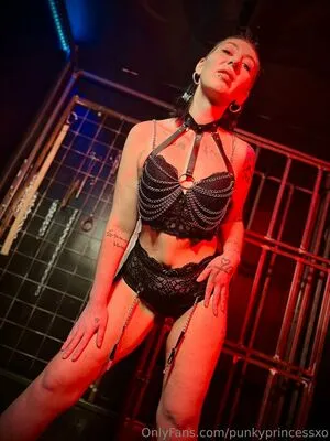 Punkyprincessxo OnlyFans Leaked Free Thumbnail Picture - #J3AFJunjST