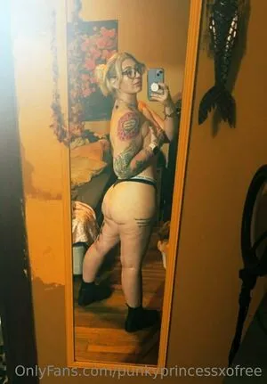 Punkyprincessxofree OnlyFans Leaked Free Thumbnail Picture - #a91rycySAn