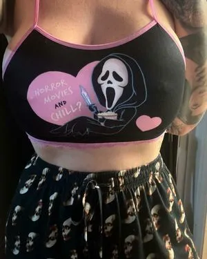 Pure Horror OnlyFans Leaked Free Thumbnail Picture - #2iEICrAlC7