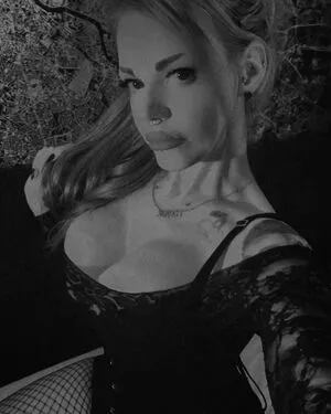 Pure Horror OnlyFans Leaked Free Thumbnail Picture - #5TJSIRwmtM