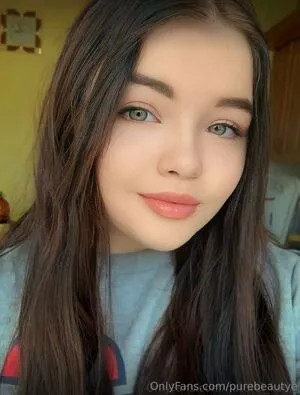 Purebeautye OnlyFans Leaked Free Thumbnail Picture - #ixDyKIKLF4