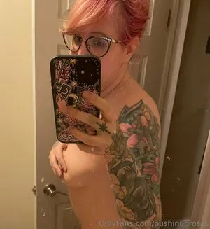 PushingUpRoses OnlyFans Leaked Free Thumbnail Picture - #1hyRQHBXoz